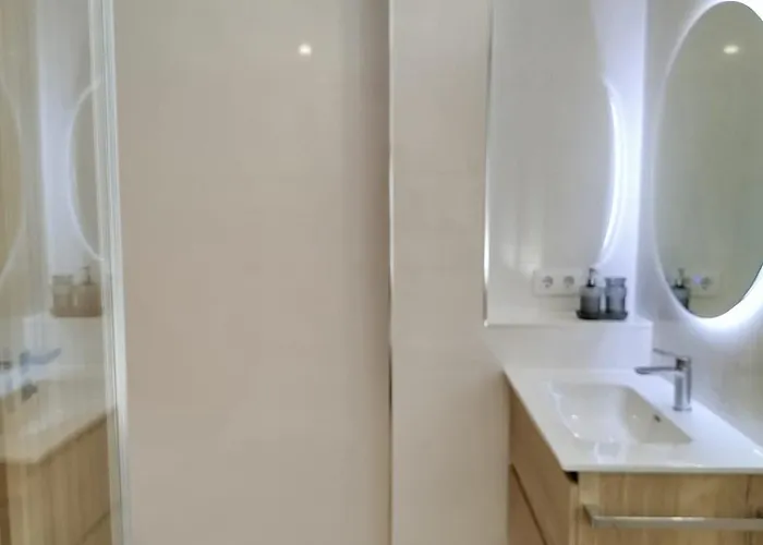 Apartment A Academia